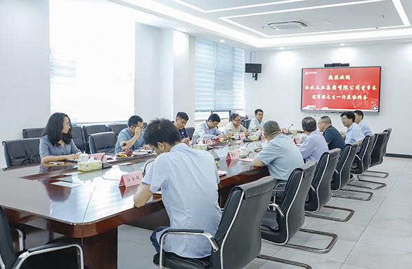 西北工業(yè)集團(tuán)黨委書記、董事長寇軍強(qiáng)一行考察頂立科技 (1).JPG